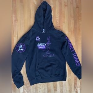 black looney tunes hoodie